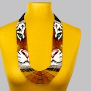 New beaded tiger necklace never hand made in Ukraine